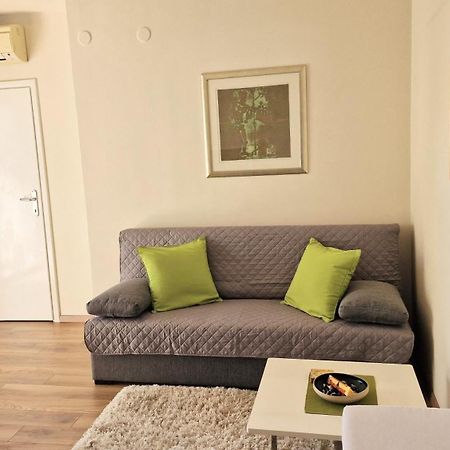 Apartment Bakus Дубровник Екстериор снимка